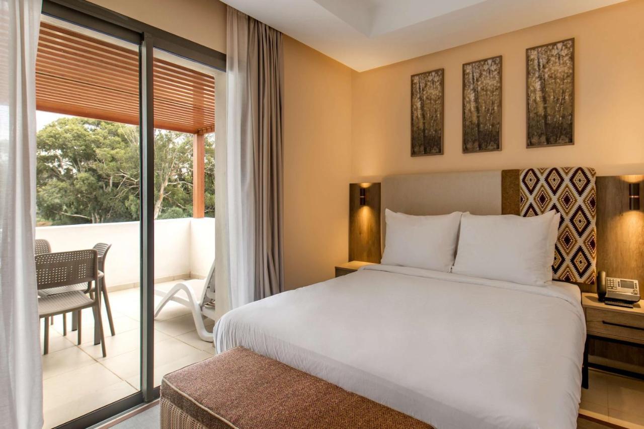 Radisson Blu Residences 알호세이마 외부 사진